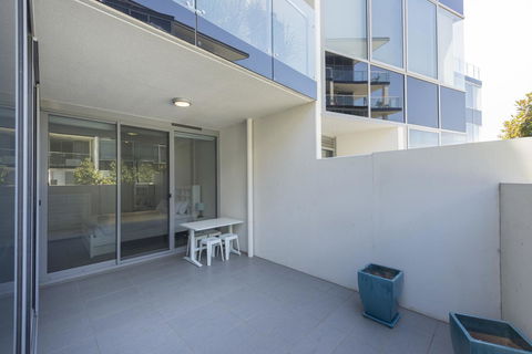 Lakefront 116 Kingston ACT - Australian Directory 3