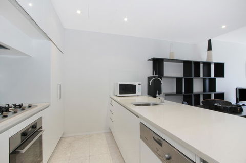 Lakefront 116 Kingston ACT - Australian Directory 22