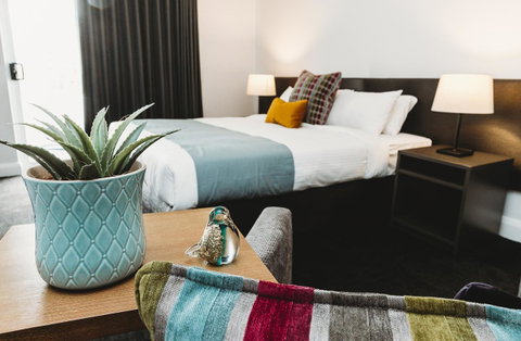 Coniston Hotel Wollongong - Australian Directory 4