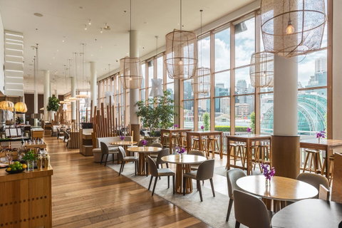 Novotel Sydney Darling Harbour - Australian Directory 8