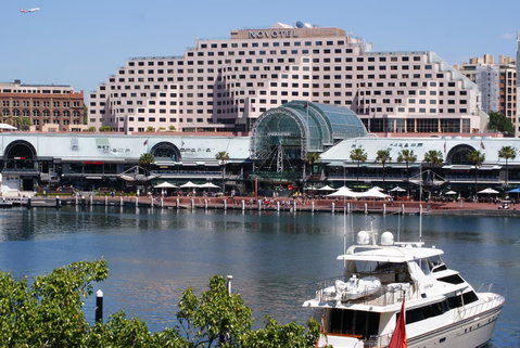 Novotel Sydney Darling Harbour - Australian Directory 26