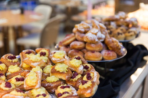 Novotel Sydney Darling Harbour - Australian Directory 31