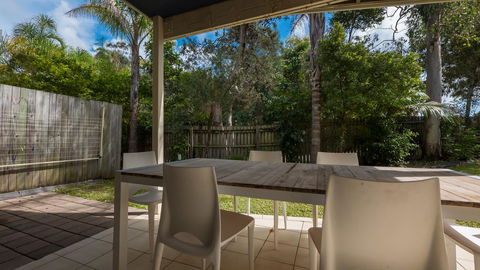 Hastings Cove Holiday Apartments - Australian Directory 11