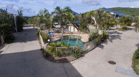 Hastings Cove Holiday Apartments - Australian Directory 15