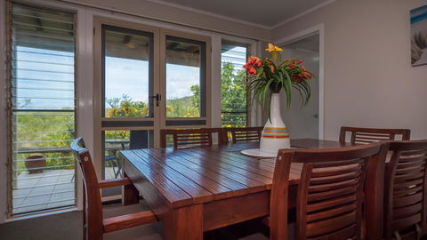 Hastings Cove Holiday Apartments - Australian Directory 1