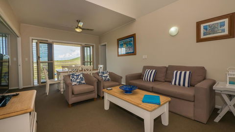 Hastings Cove Holiday Apartments - Australian Directory 21