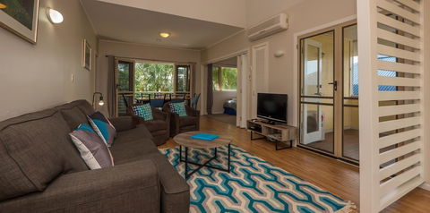Hastings Cove Holiday Apartments - Australian Directory 23