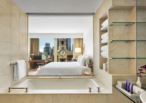 The Fullerton Hotel Sydney - Australian Directory 4