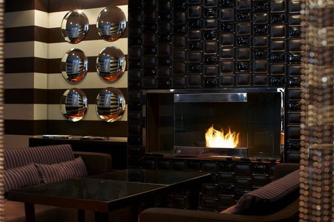 The Fullerton Hotel Sydney - Australian Directory 35