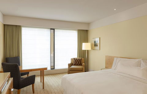 The Fullerton Hotel Sydney - Australian Directory 10