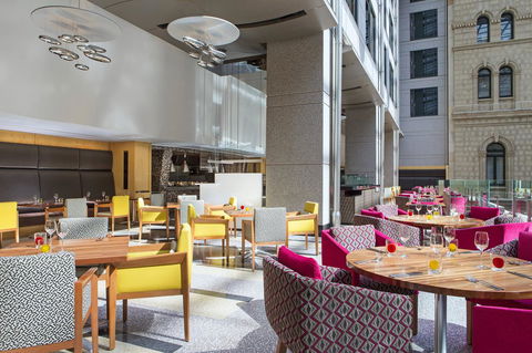 The Fullerton Hotel Sydney - Australian Directory 38