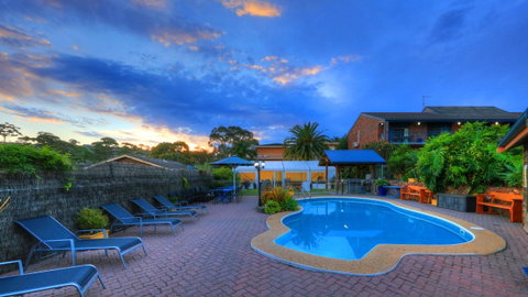 Pelican Motor Inn - Australian Directory 10