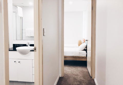 DD Apartments Chinatown - Australian Directory 34