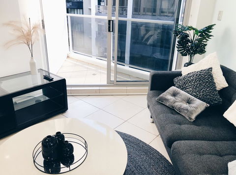 DD Apartments Chinatown - Australian Directory 40
