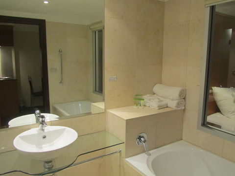 Best Western Plus Goulburn - Australian Directory 32