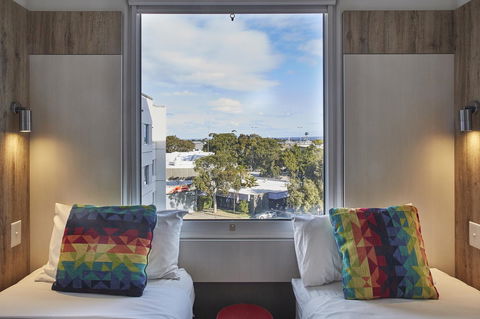 Ibis Budget Sydney Airport - Australian Directory 33