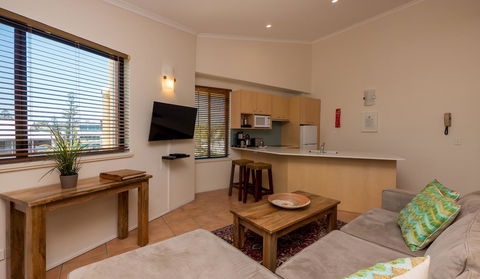 Byron Quarter Apartments - Australian Directory 38