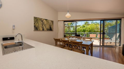 Byron Quarter Apartments - Australian Directory 32