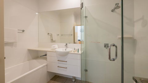 Byron Quarter Apartments - Australian Directory 36