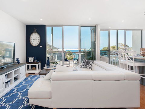 Blue View @ Fingal Bay - Australian Directory 0
