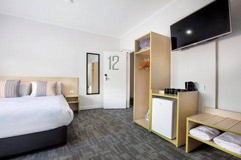 Nightcap At Caringbah Hotel - Australian Directory 32