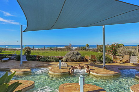 Blue Lagoon Beach Resort - Australian Directory 3