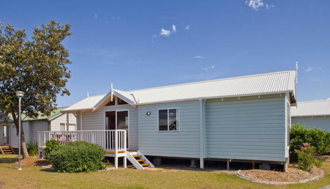 Blue Lagoon Beach Resort - Australian Directory 35