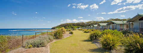 Blue Lagoon Beach Resort - Australian Directory 27