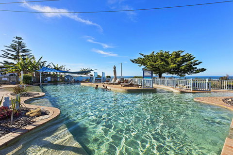 Blue Lagoon Beach Resort - Australian Directory 5