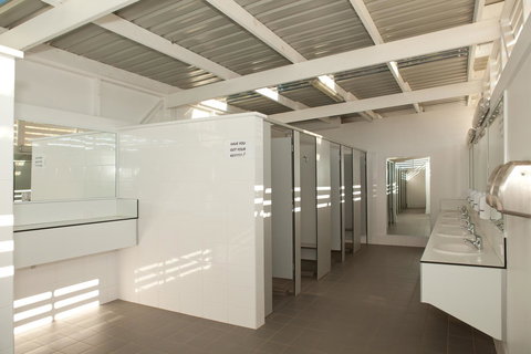 Blue Lagoon Beach Resort - Australian Directory 21