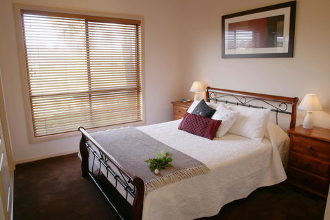 Nightingale Villas - Australian Directory 3