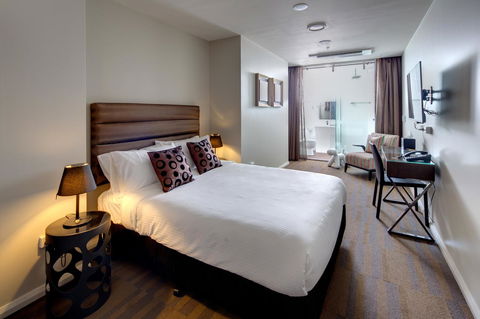 57Hotel - Australian Directory 29