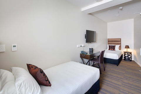 57Hotel - Australian Directory 10