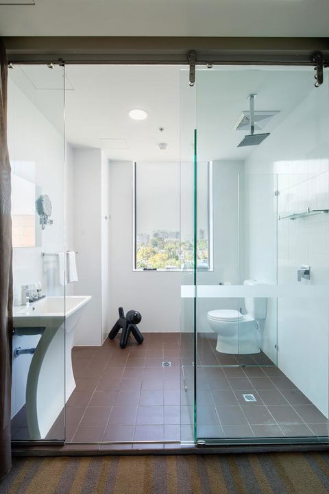 57Hotel - Australian Directory 12