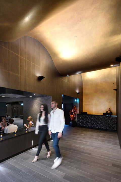 57Hotel - Australian Directory 43