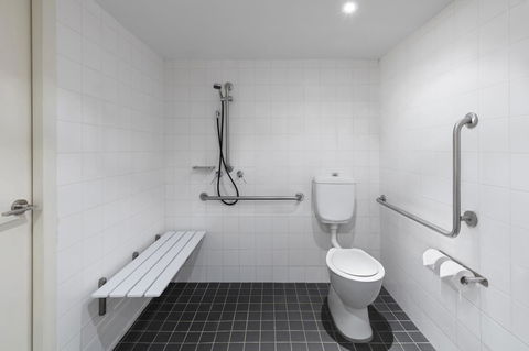 Mercure Newcastle - Australian Directory 28