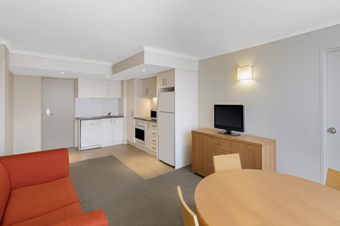 Mercure Newcastle - Australian Directory 11