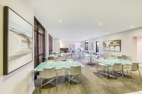 Mercure Newcastle - Australian Directory 12