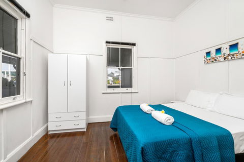 Club Byron Accommodation - Australian Directory 22