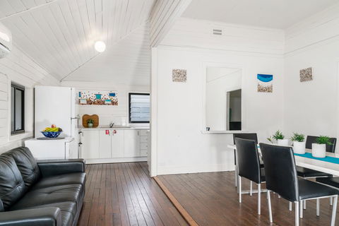 Club Byron Accommodation - Australian Directory 19
