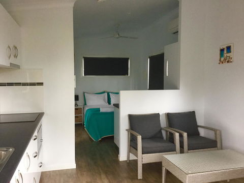 Club Byron Accommodation - Australian Directory 3