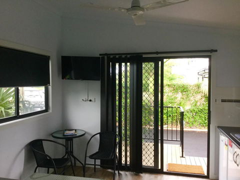 Club Byron Accommodation - Australian Directory 4