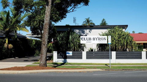 Club Byron Accommodation - Australian Directory 0