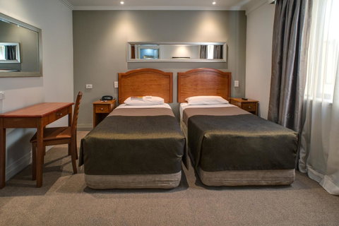 Great Southern Hotel Sydney - Australian Directory 25