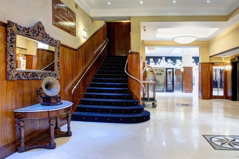 Great Southern Hotel Sydney - Australian Directory 12