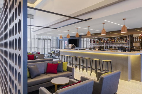 Travelodge Hotel Sydney Airport - Australian Directory 12