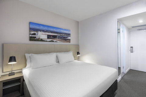 Travelodge Hotel Sydney Airport - Australian Directory 26