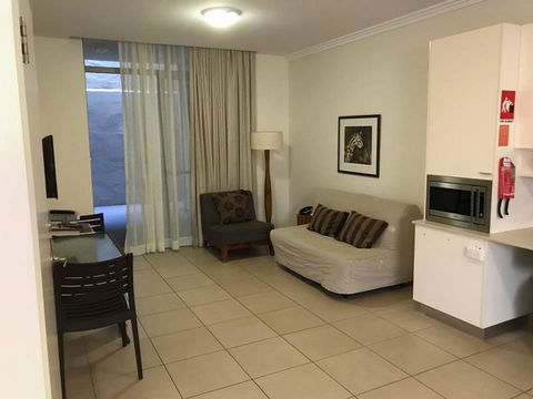Byron Bay Hotel And Apartments - Australian Directory 21