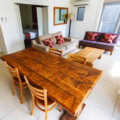 Byron Bay Hotel And Apartments - Australian Directory 9