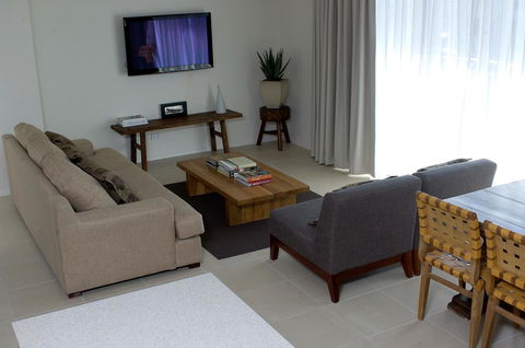 Byron Bay Hotel And Apartments - Australian Directory 41